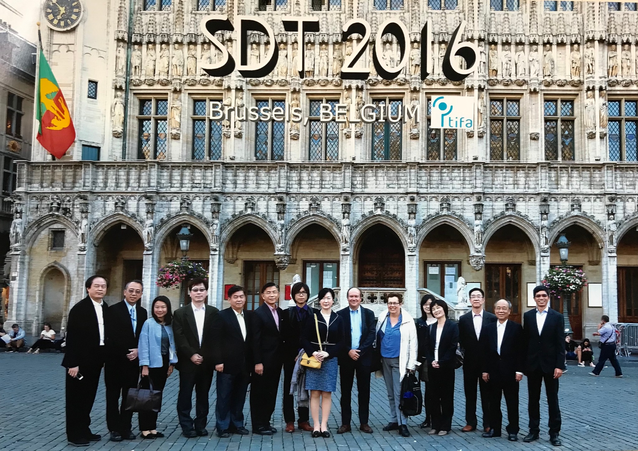 2016年考試院高階文官培訓飛躍方案 SDT 赴比利時布魯塞爾海外研習全班學員合影